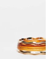 pack of 5 bangle bracelets with tort and metal mix detail in multi