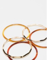 pack of 5 bangle bracelets with tort and metal mix detail in multi