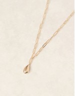 necklace with teardrop pendant in gold tone