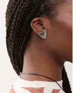 pretty cutwork heart earrings in silver