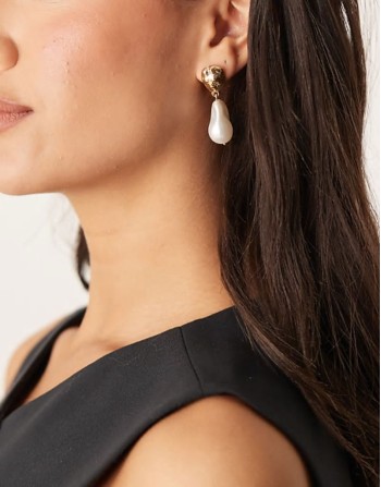 hammered and pearl drop earrings in gold