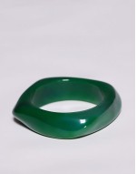 resin asymmetric bangle in dark green