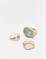 pack of 3 rings with faux semi precious stone set in brushed gold tone