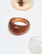 pack of 3 rings with mixed resin and gold tone